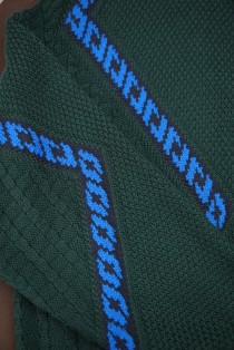 Textured Wool Knit Sweater with Contrast Wave Stripes